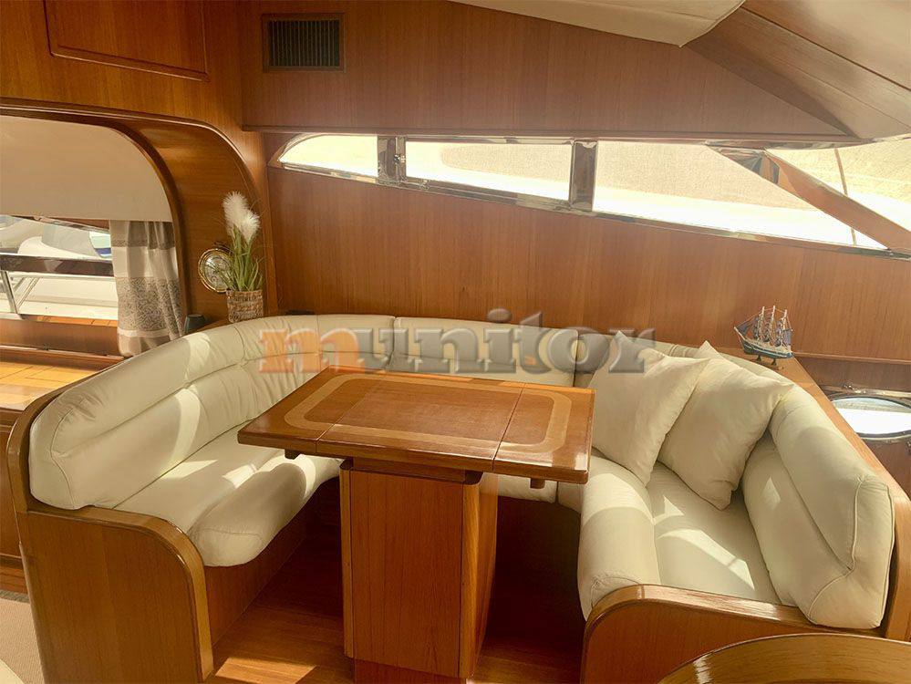 Johnson yacht Johnson 56 fly fotografia