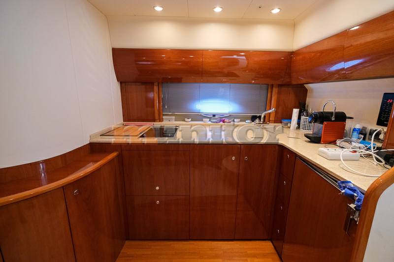 Princess V46 Bateau à moteur nouveau en vente