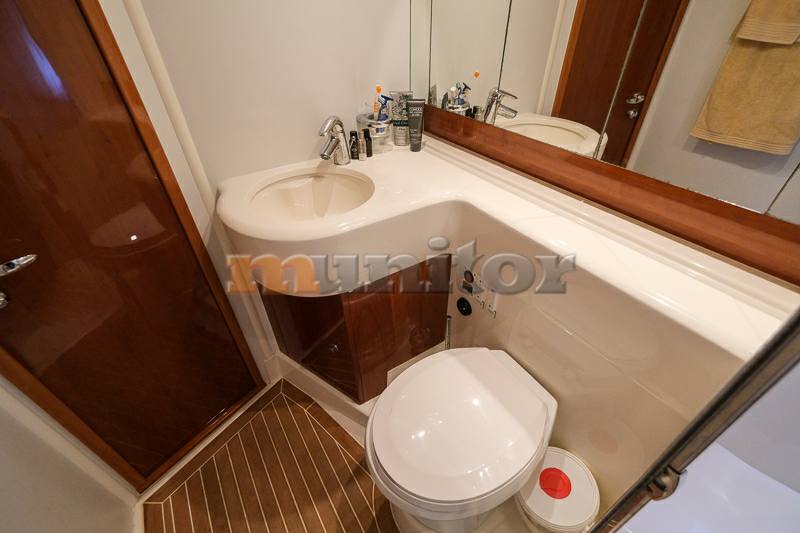 Princess V46 Flybridge