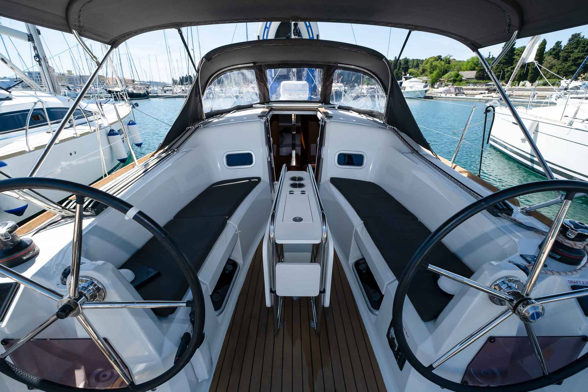Jeanneau Sun odyssey 349 Flybridge