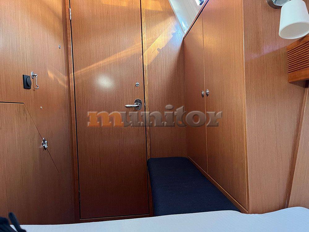 Bavaria 32 cruiser используется