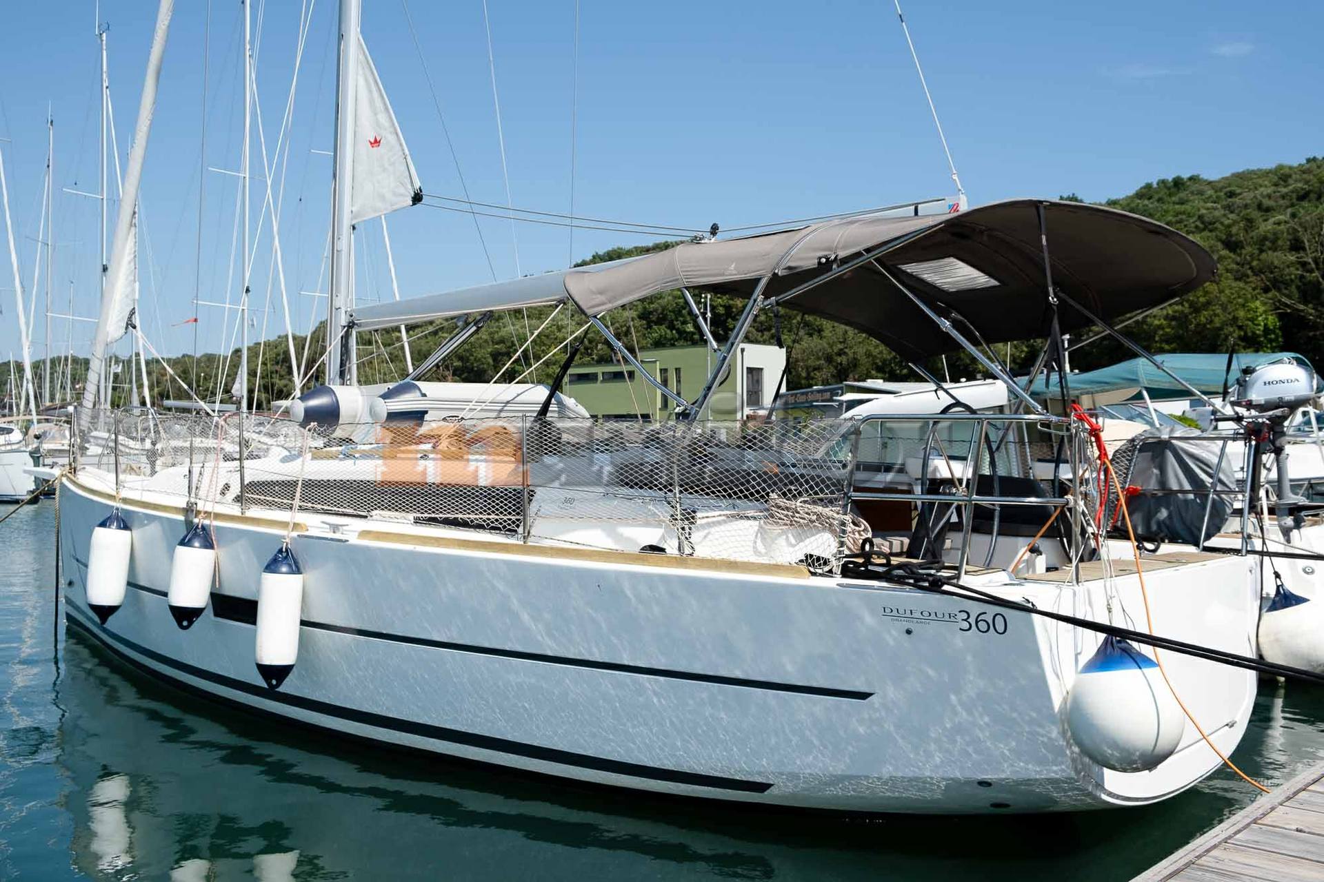 Dufour 360 grand large 