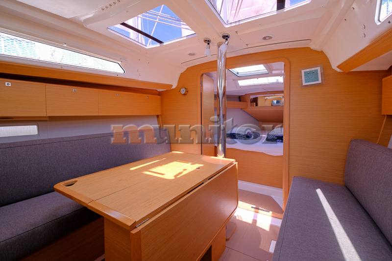 Dufour 360 grand large 