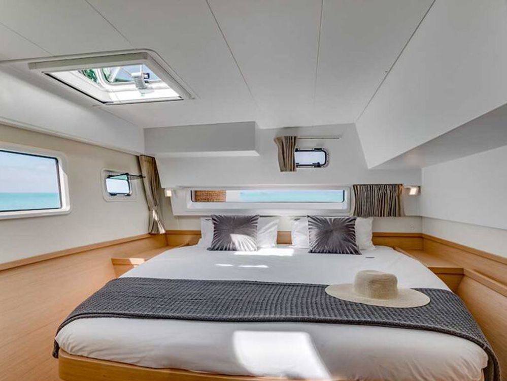 Lagoon 42 Flybridge usato