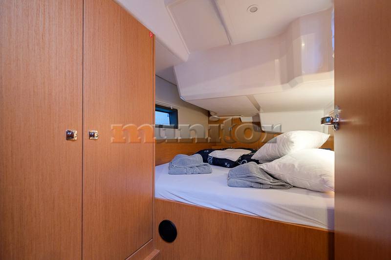 Bavaria C38 Flybridge