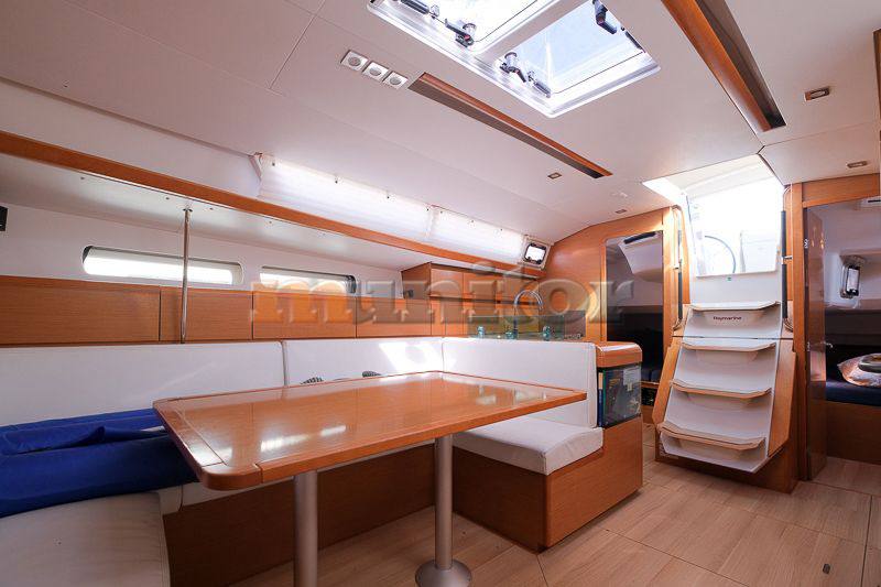 Jeanneau Sun odyssey 449 barco à vela