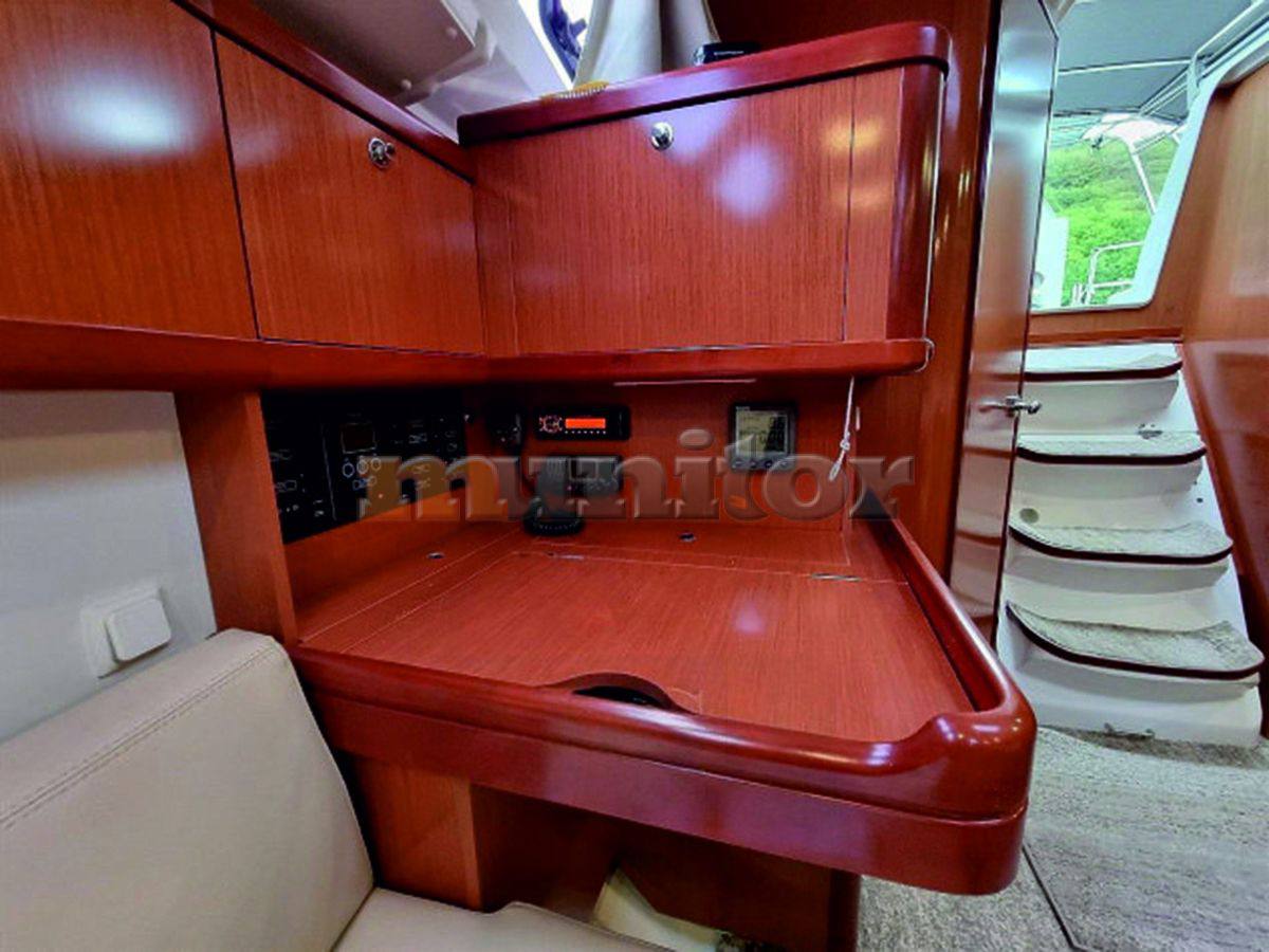 Beneteau Oceanis 37 usado