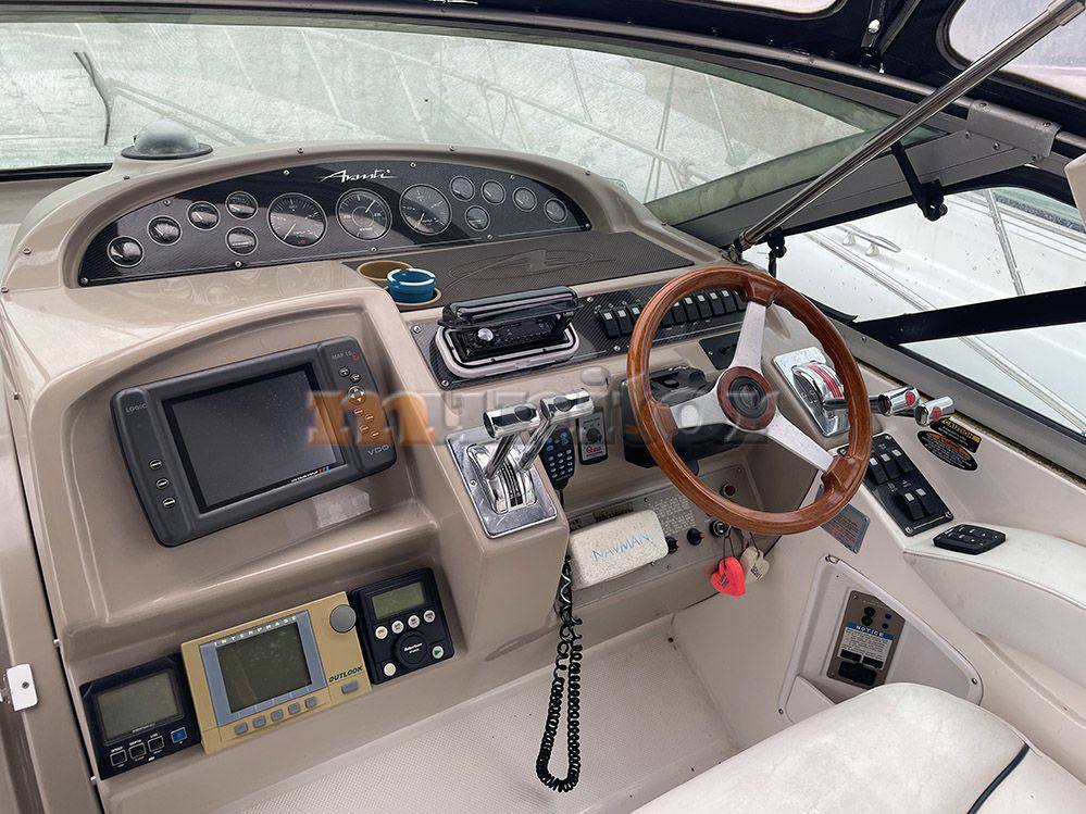 Bayliner 40 avanti Barca a motore usata in vendita