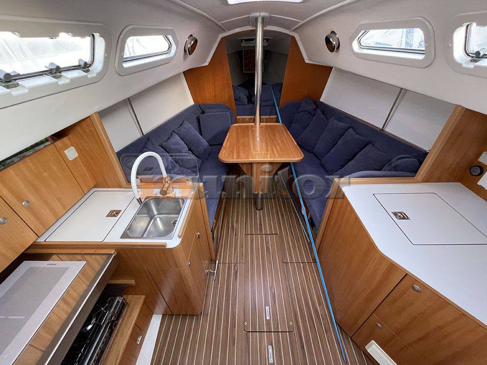 Elan 295 barca a vela