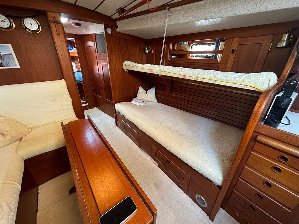 Hallberg rassy 38 barca a vela
