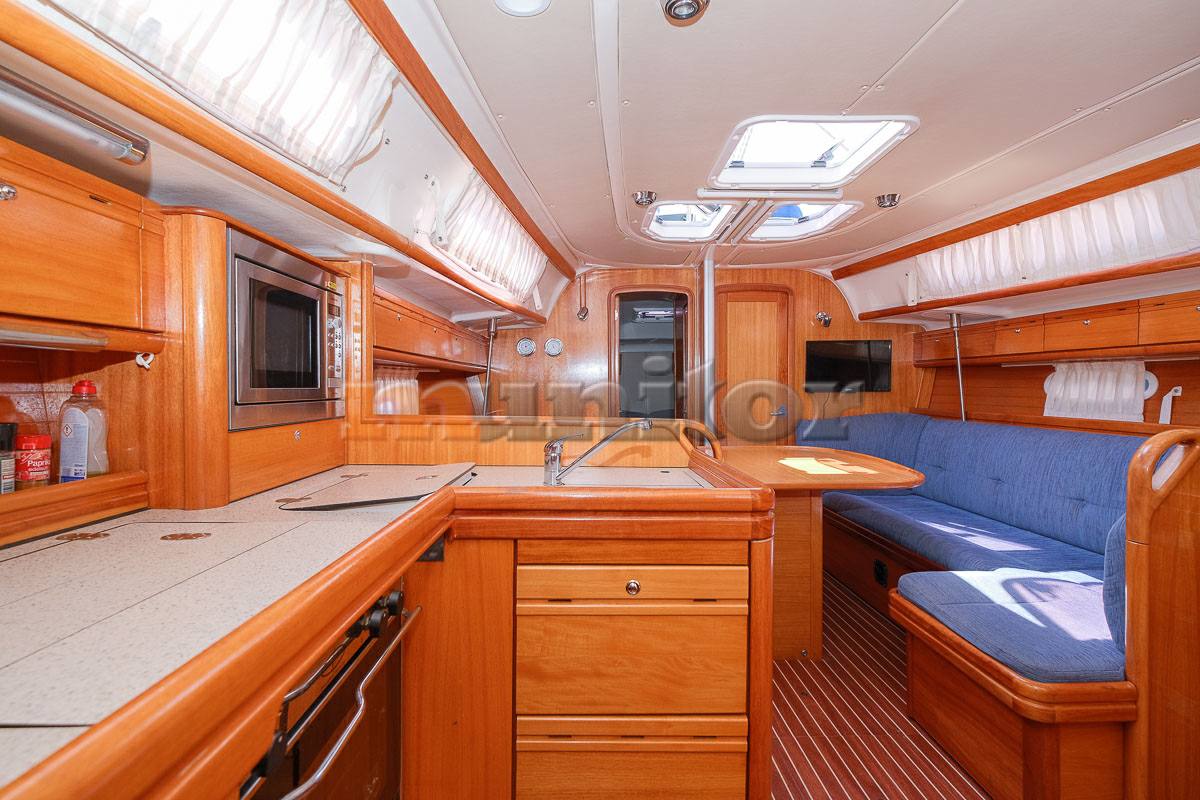 Bavaria 38 cruiser usato