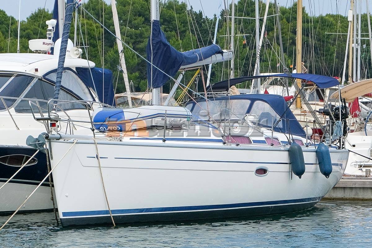 Bavaria 38 cruiser 