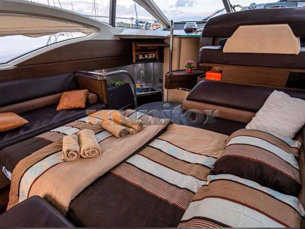 Azimut 43s 0