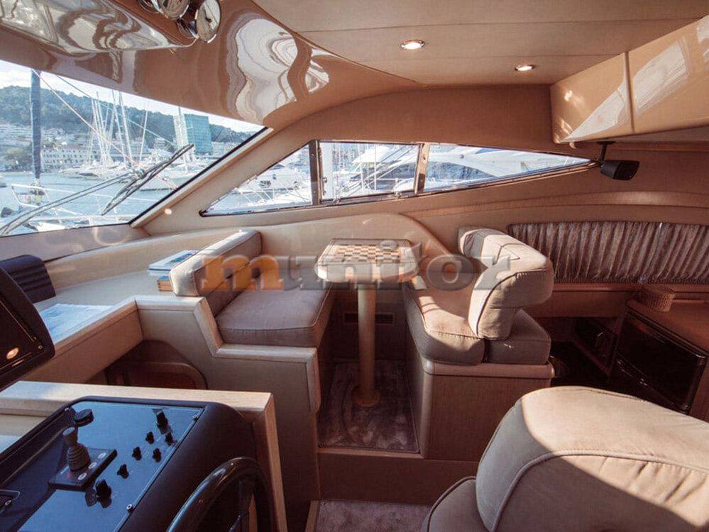Ferretti 460 fly Flybridge usato