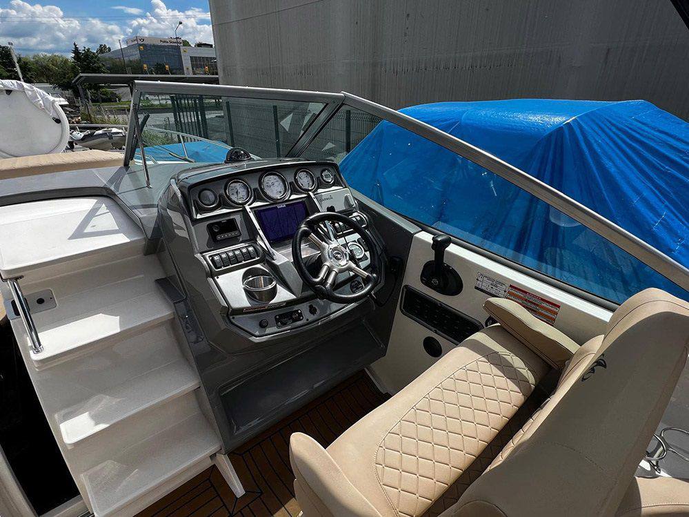 Monterey 275 Flybridge