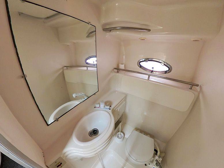 Maxum 3000 scr barca a motore