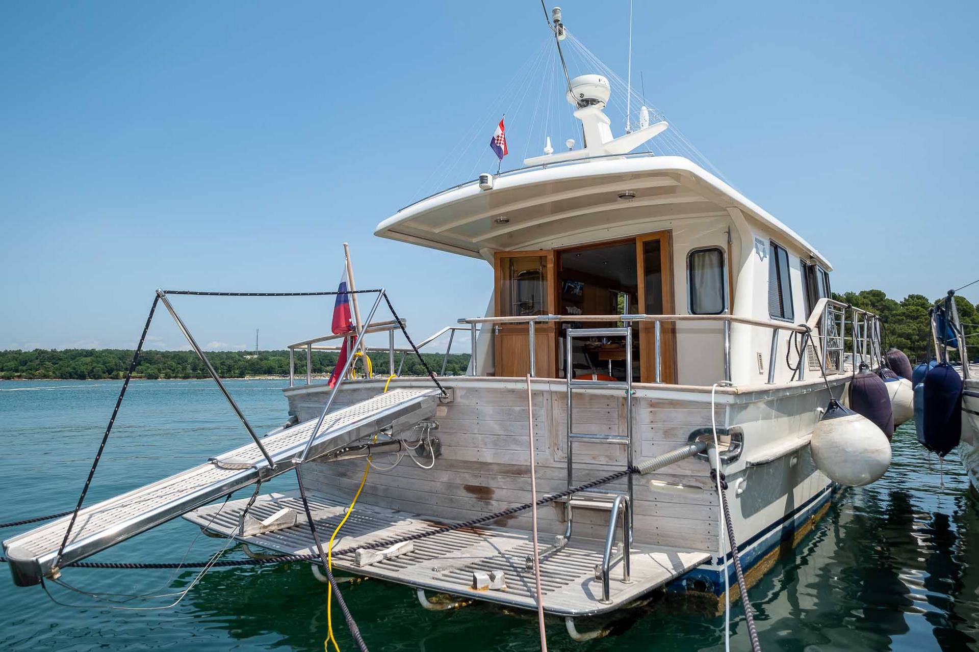 Alaska 45 Flybridge
