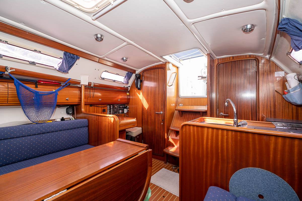 Bavaria 32 cruiser 0