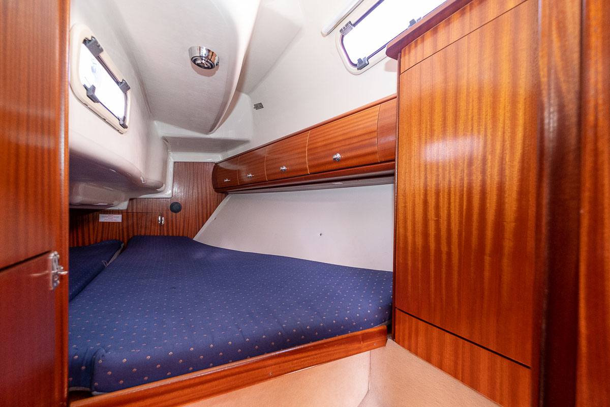 Bavaria 32 cruiser Flybridge