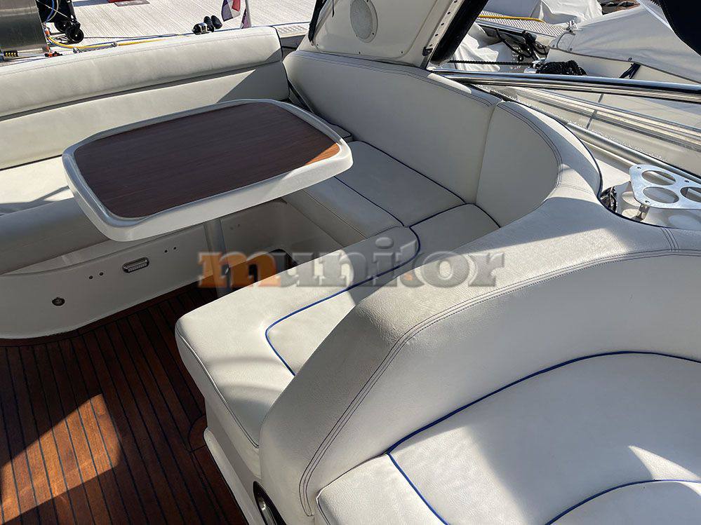 Bavaria 30 sport barca a motore