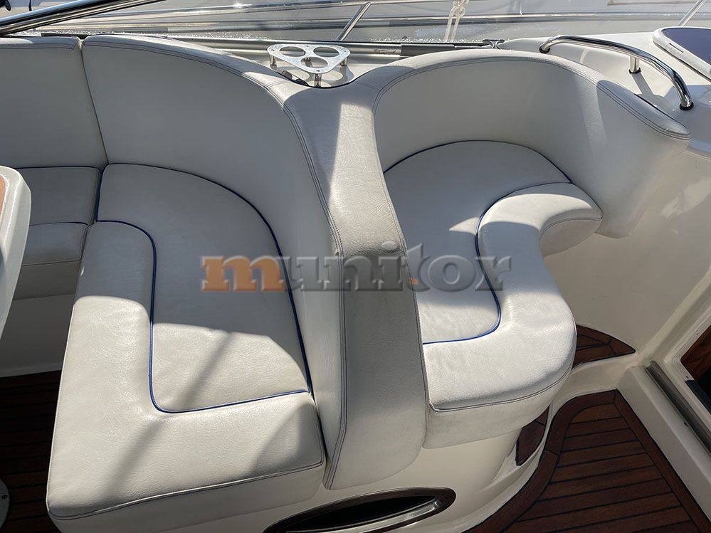 Bavaria 30 sport Флайбридж используется