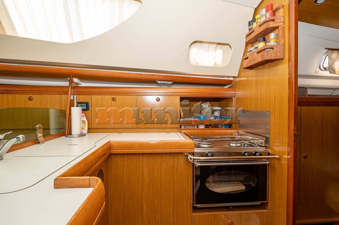 Jeanneau Sun odyssey 42 ds Flybridge