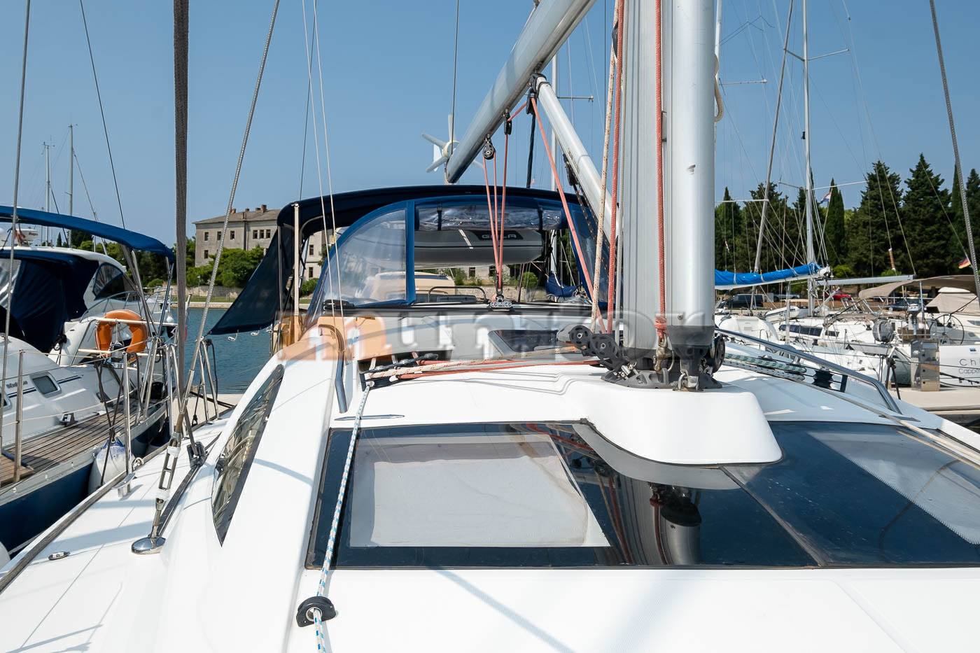 Jeanneau Sun odyssey 42 ds Парусная лодка