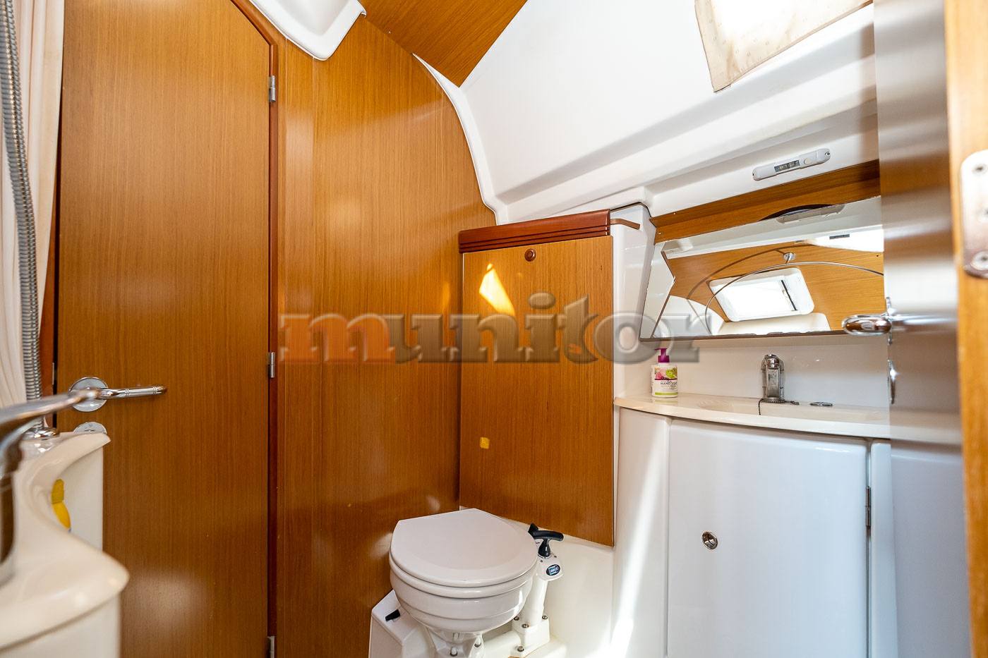 Jeanneau Sun odyssey 42 ds barca a vela