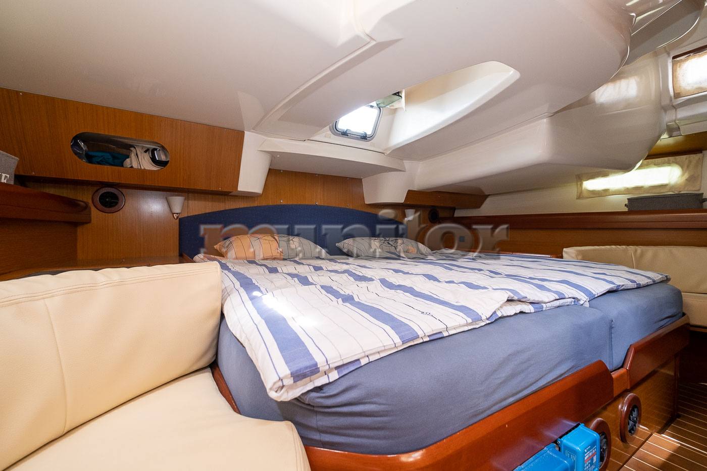 Jeanneau Sun odyssey 42 ds usato