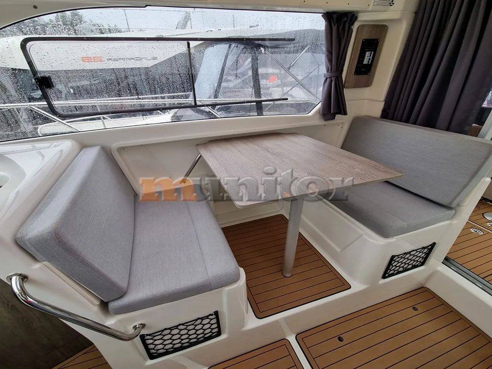 Quicksilver 755 weekend usato