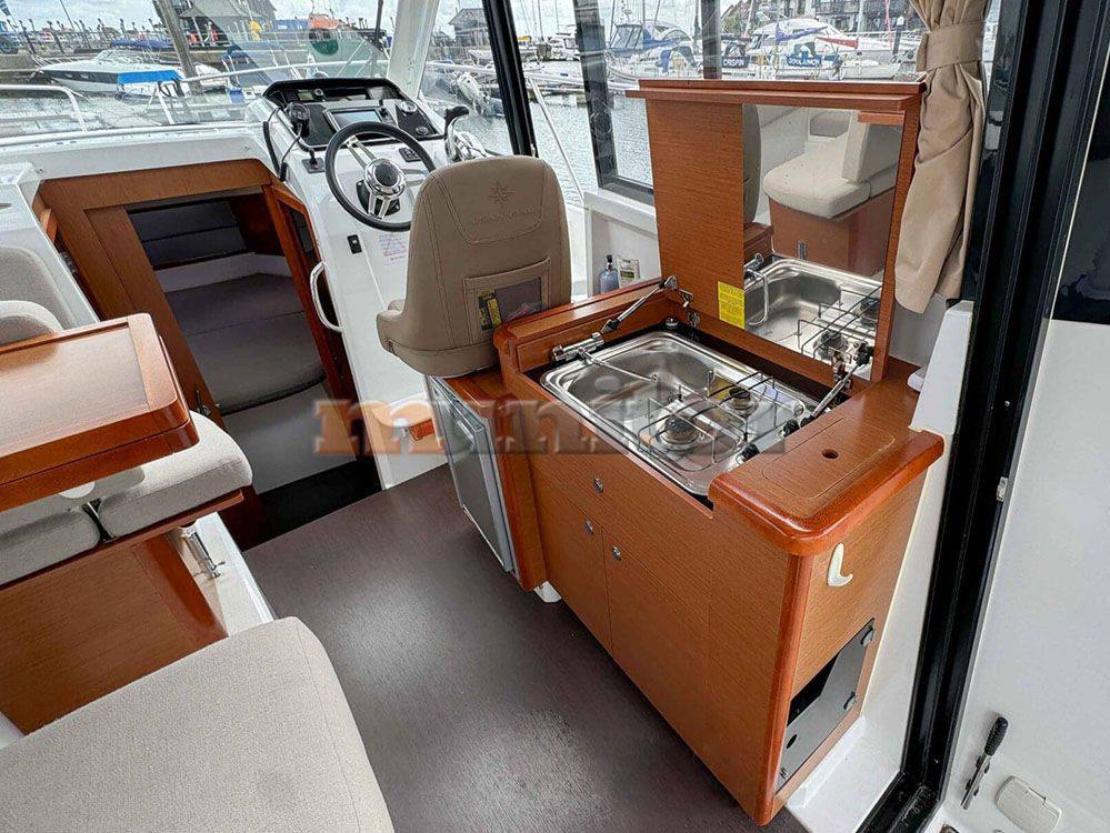 Jeanneau Merry fisher 855 usato