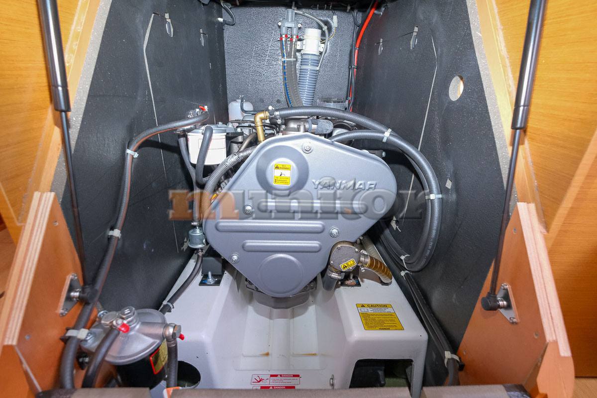 Jeanneau Sun odyssey 410 يستخدم