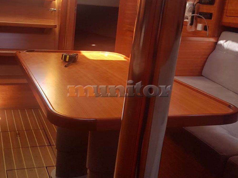 Triplast Y 999 Barco à vela usado para venda