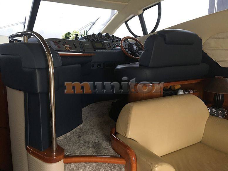 Azimut 50 fly 机动船 用于销售