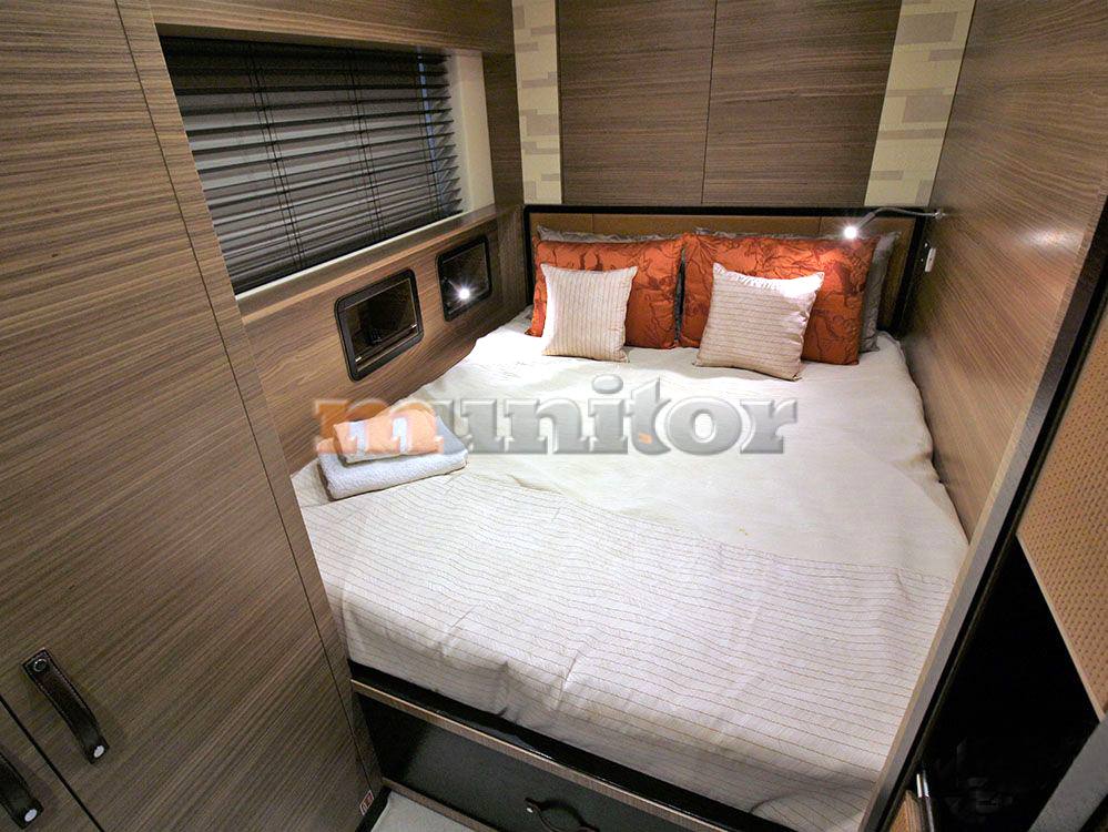 Azimut Magellano 76 فليبريدجي