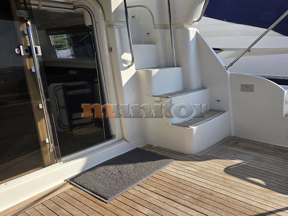 Silverton 36 fly Sailing boat used for sale