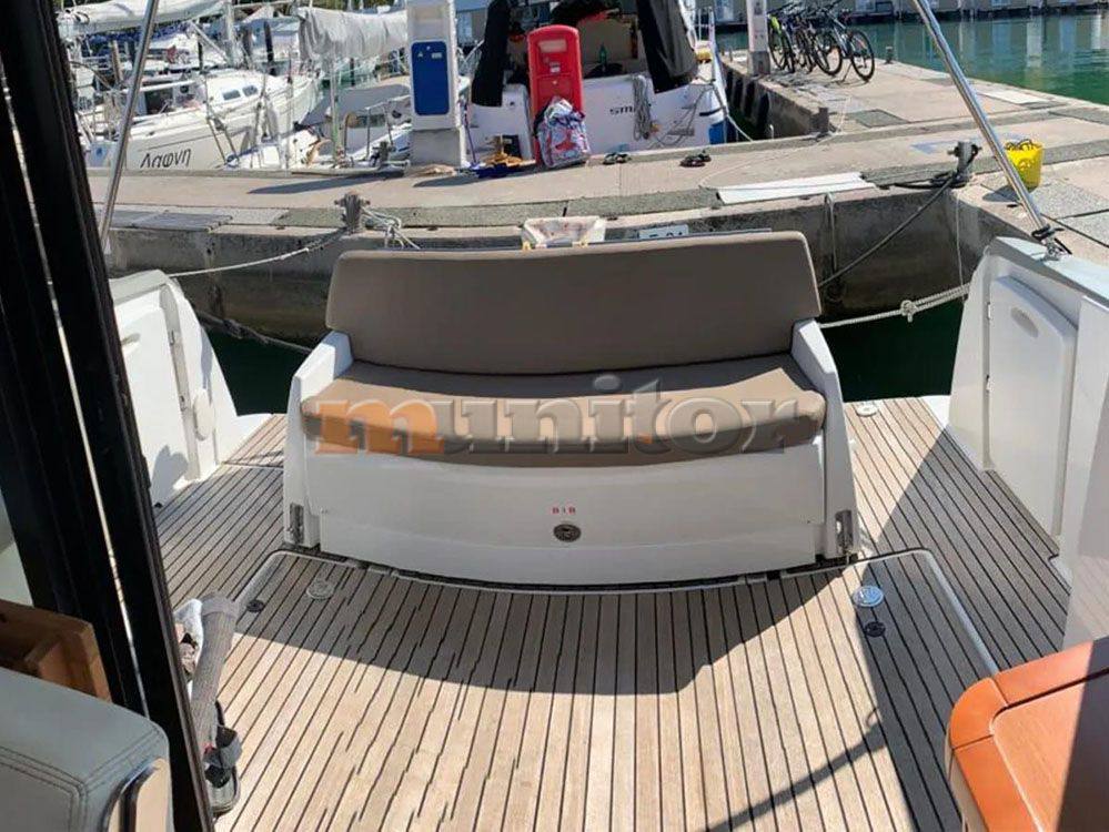 Jeanneau Nc 9 Barca a motore usata in vendita