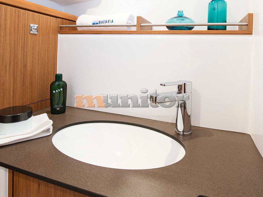 Bavaria C37 Barca a vela usata in vendita