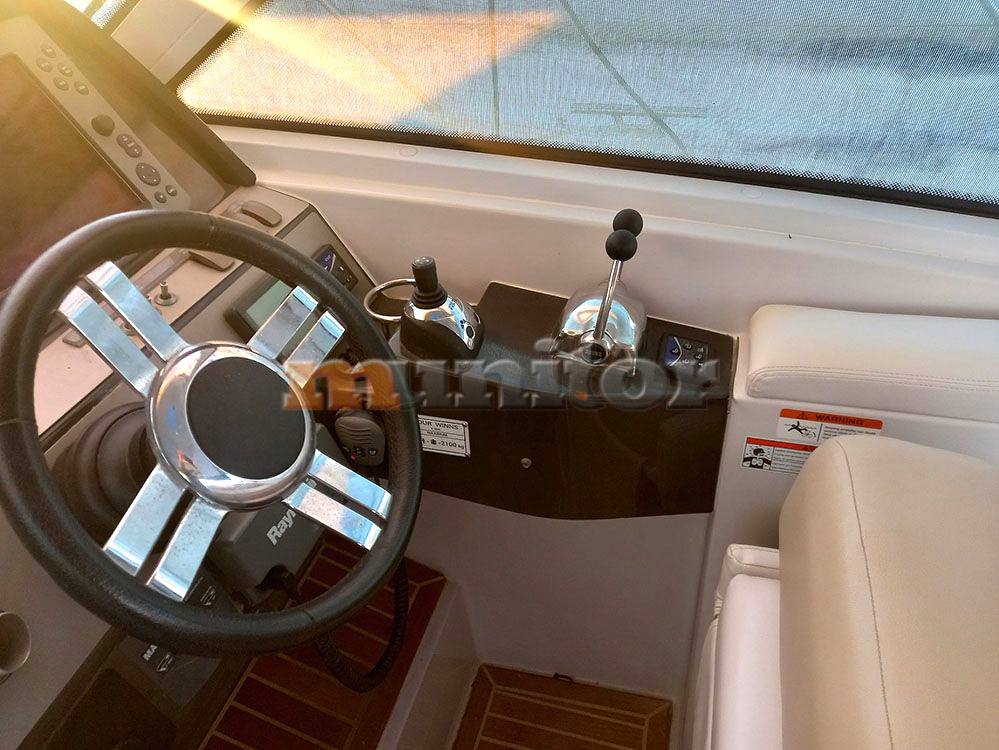 Four winns  v 458 Flybridge usato