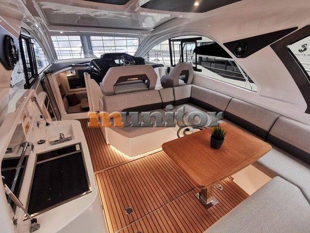 Beneteau Gran turismo 41 Motor boat used for sale