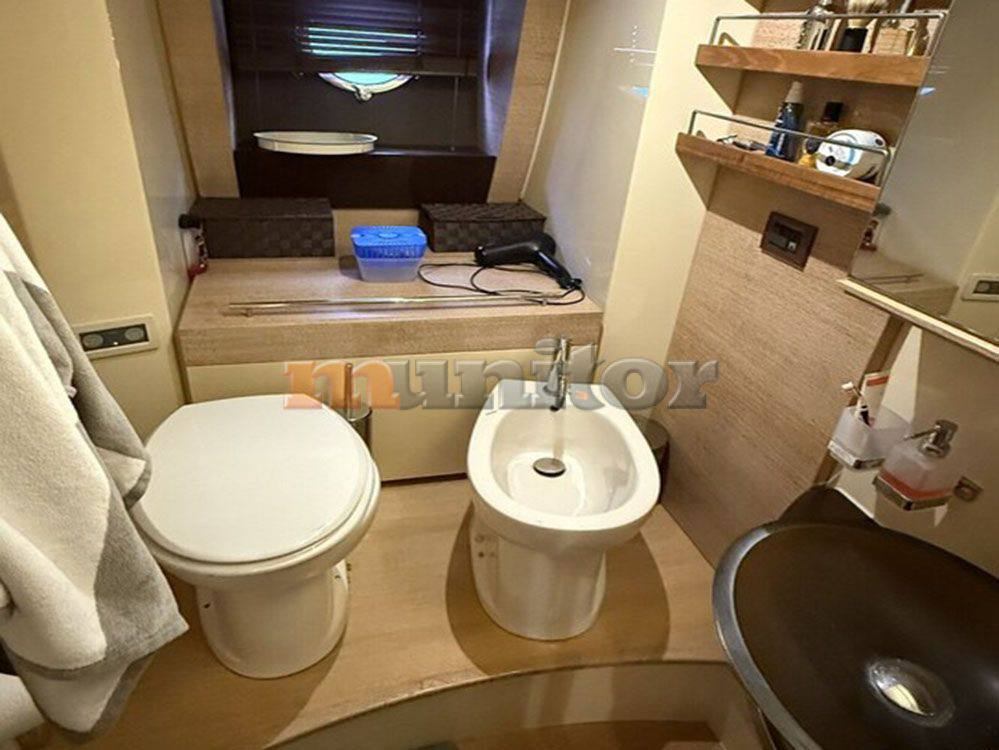 Azimut 58 fly используется