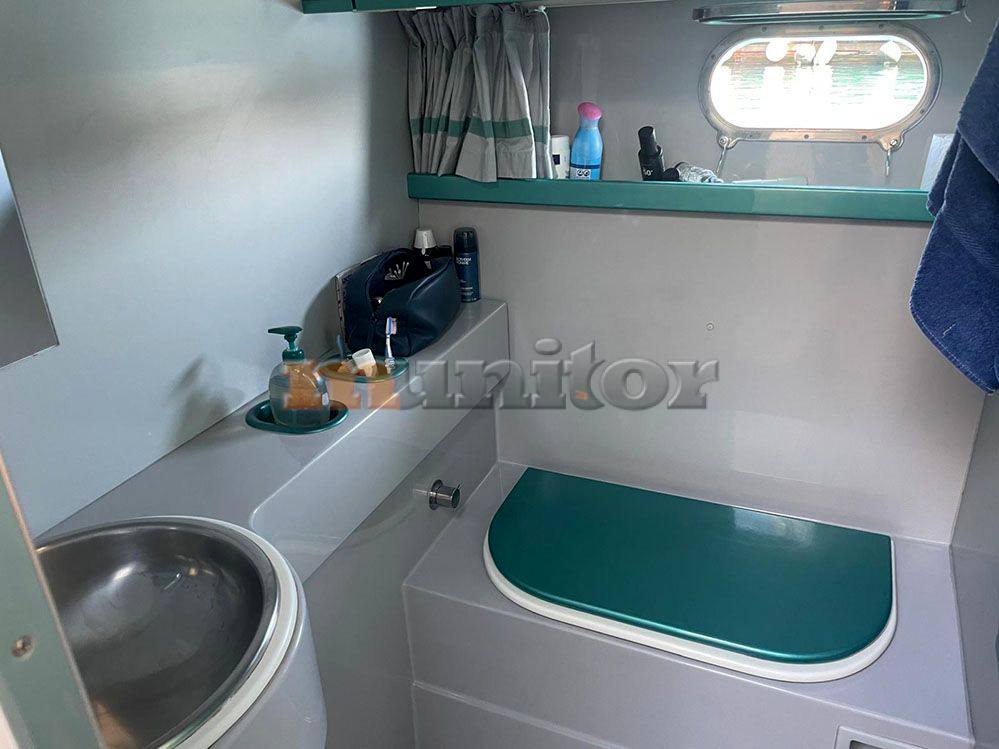 Ferretti Altura 47 使用