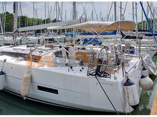 Dufour 390 grand large