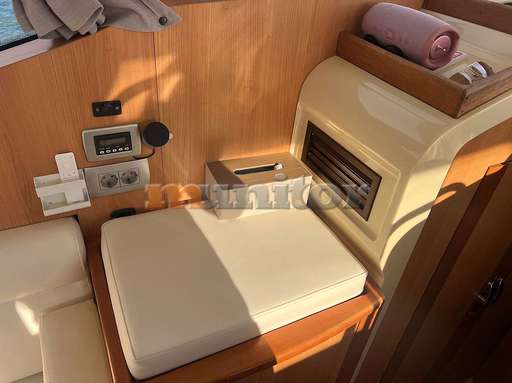 Greenline Greenline GREENLINE 33 Hybrid