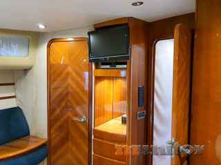 Azimut AZIMUT 46 Fly от 2000
