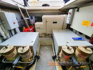 Azimut AZIMUT 46 Fly от 2000