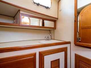 Overseas ind Trawler monk 42 от 1987