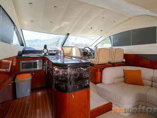 Fairline FAIRLINE Phantom 50 от 2005