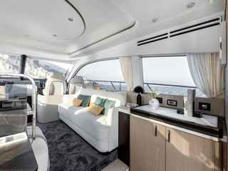 Azimut 53 fly от 2024