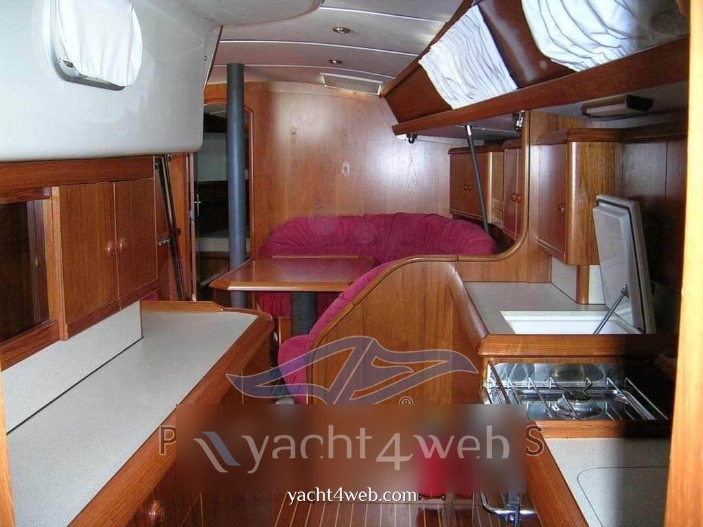 Jeanneau 42 cc Barca a vela usata in vendita
